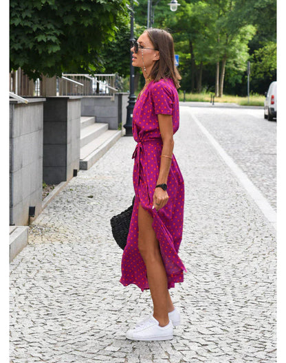 Sam Chic -mekko – V-päänteen eleganssia