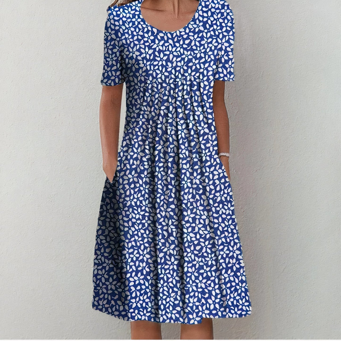 Allanah | Tyylikäs mekko