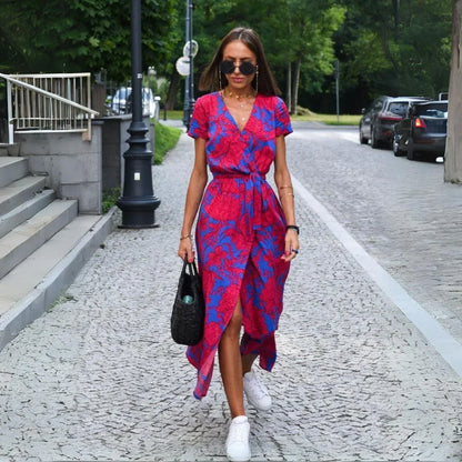 Sam Chic -mekko – V-päänteen eleganssia